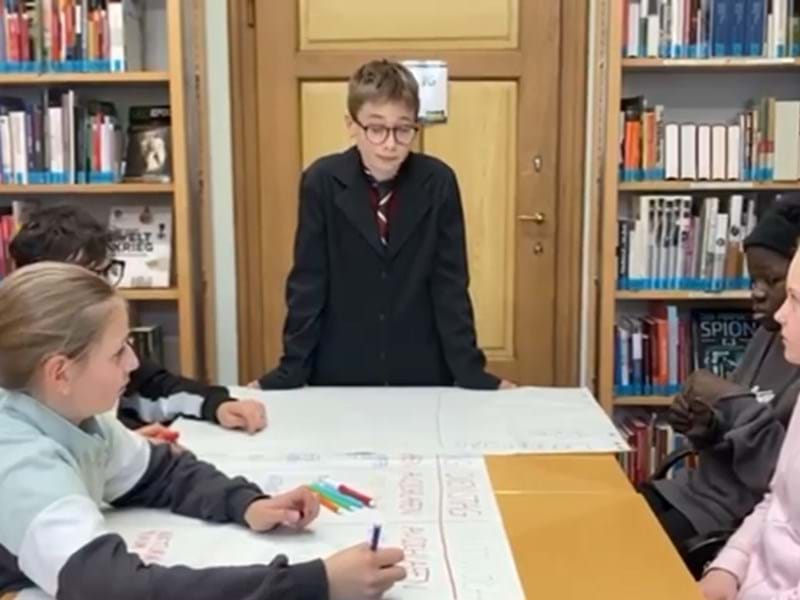 Schule auf den Kopf gestellt