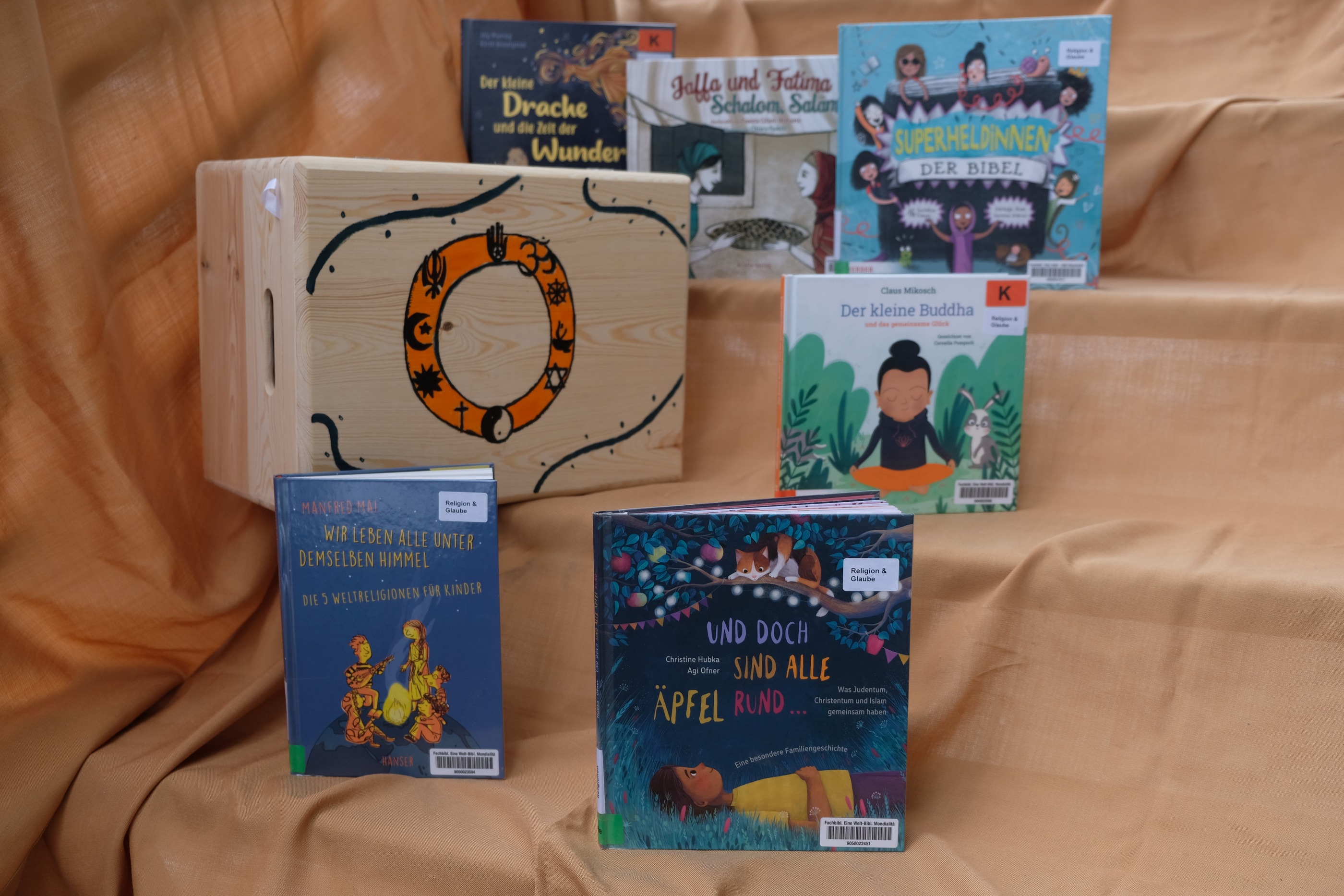 Kinder-Welten-Kisten