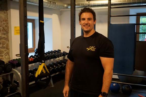 Danilo Zanarotto ist Physiotherapeut und Fitnesstrainer.