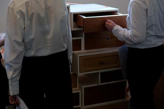 Schubladen mit Kolonialwaren
