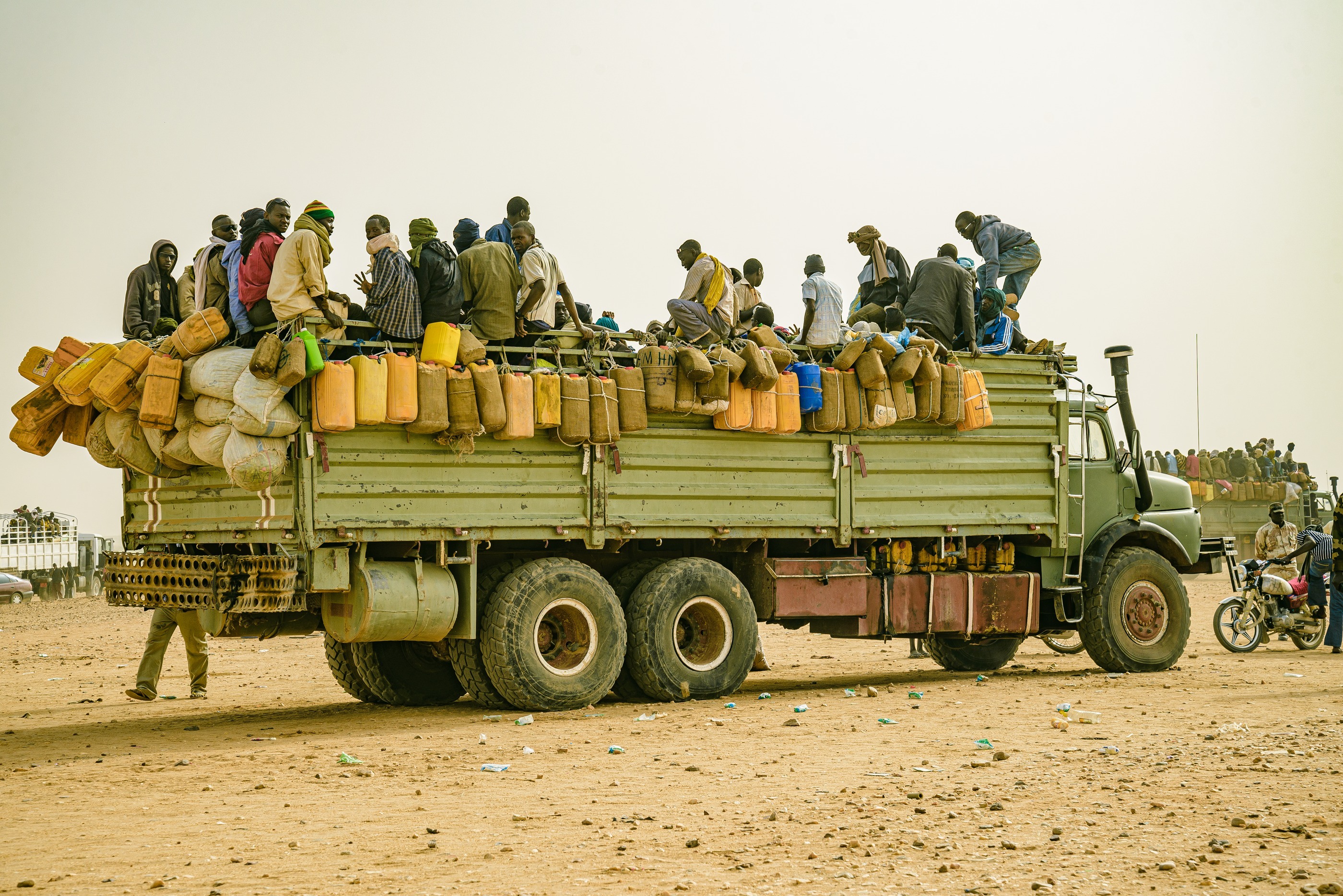 Le sporche frontiere